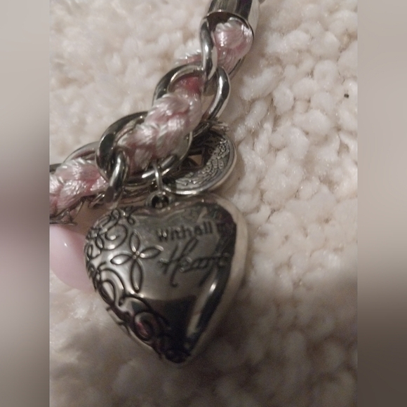 Beautiful set - Picture 2 of 3